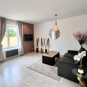 Moderne Avec 3 Barbecue Et Grande Terrasse Villa