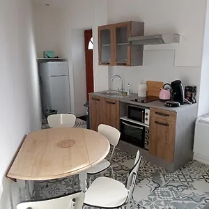 Proche Toutes Commodites Appartement